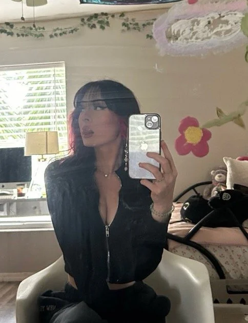 phat ass twitter thot image 1