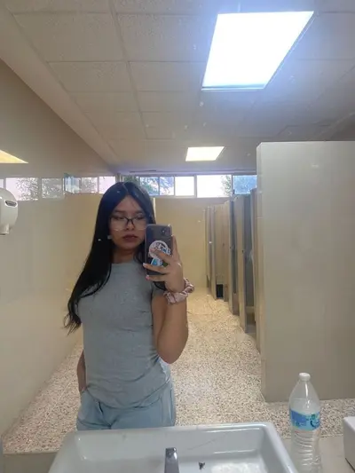 Haciendo famosa a mi ex cover image