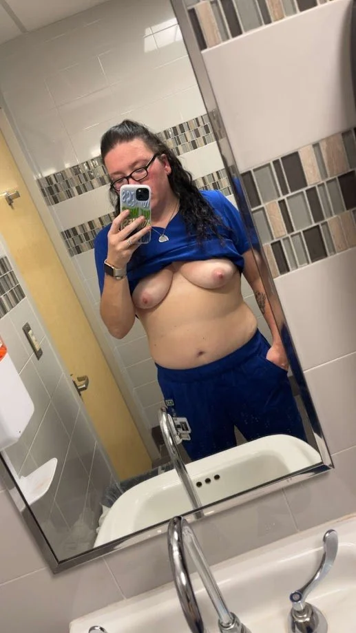 Webslut Allison image 3