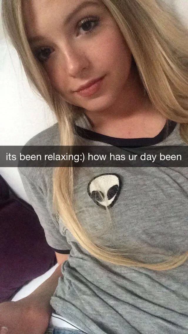 -wëbslut lili dale fucks old man who is a major fan leaked sex tape and Snapchat pictures- image 11