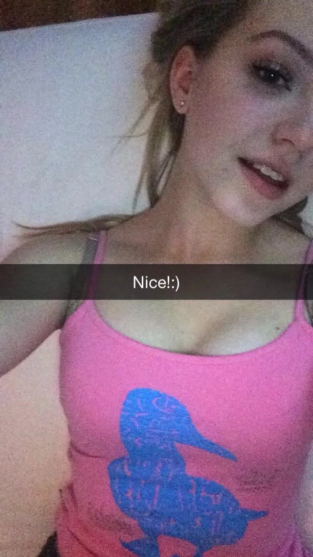-wëbslut lili dale fucks old man who is a major fan leaked sex tape and Snapchat pictures- image 6