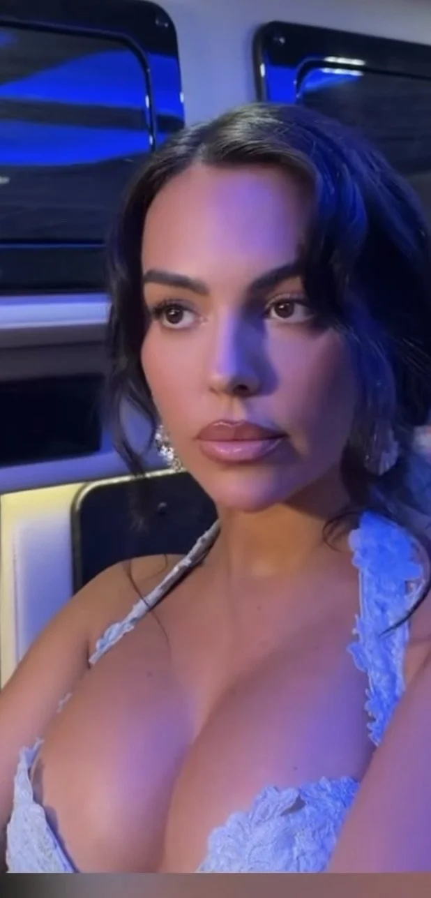 Georgina Rodriguez Fat Tits and Hot Face image 24