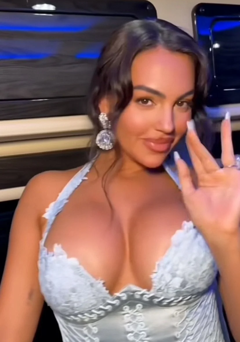 Georgina Rodriguez Fat Tits and Hot Face image 27