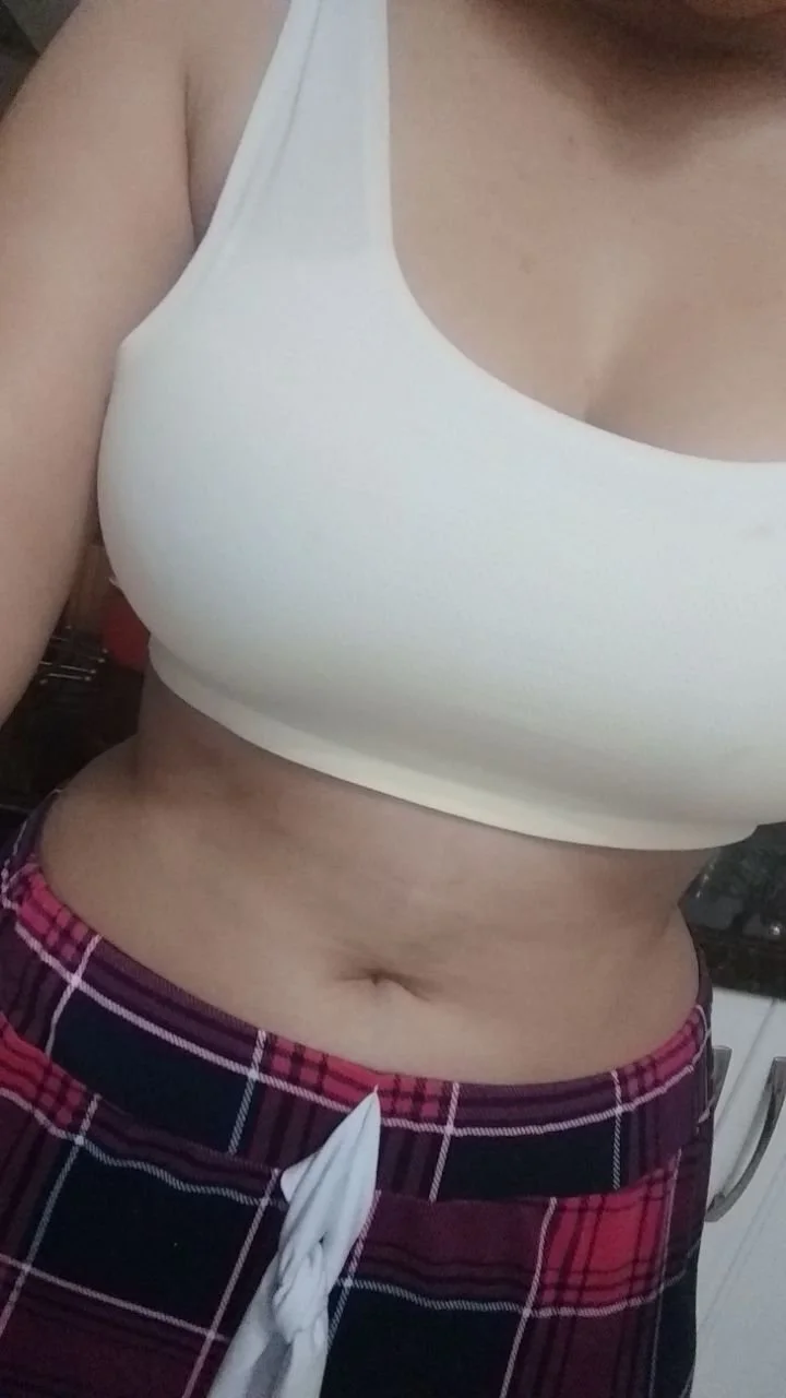 Eveling Milf Tetona image 11