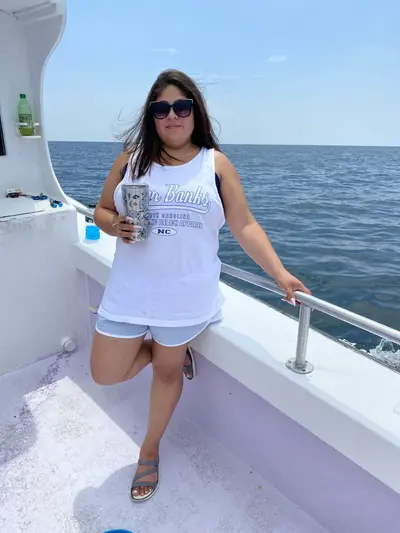 Gym bro was supposed to fuck my wife but instead he gave her mouth a work out and a protein shot cover image