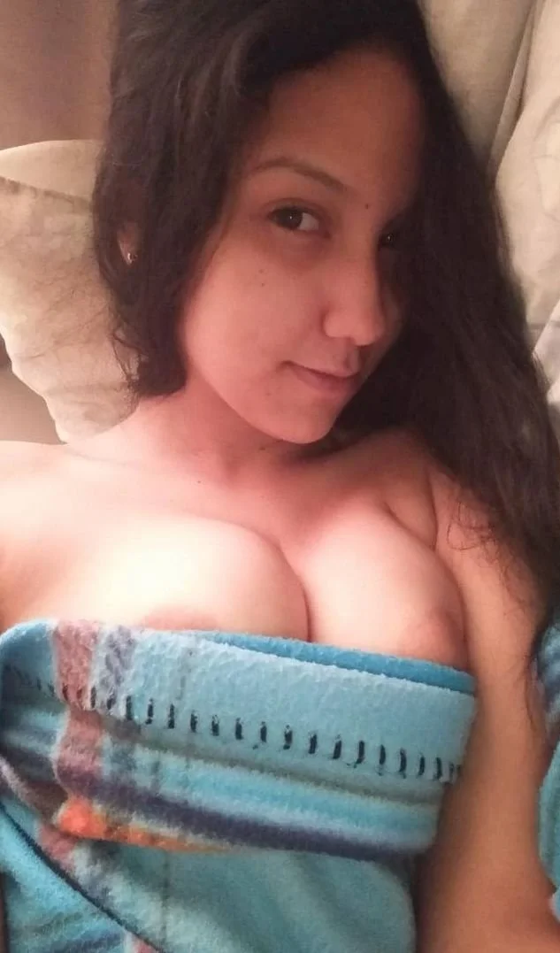 Good Sluts image 11