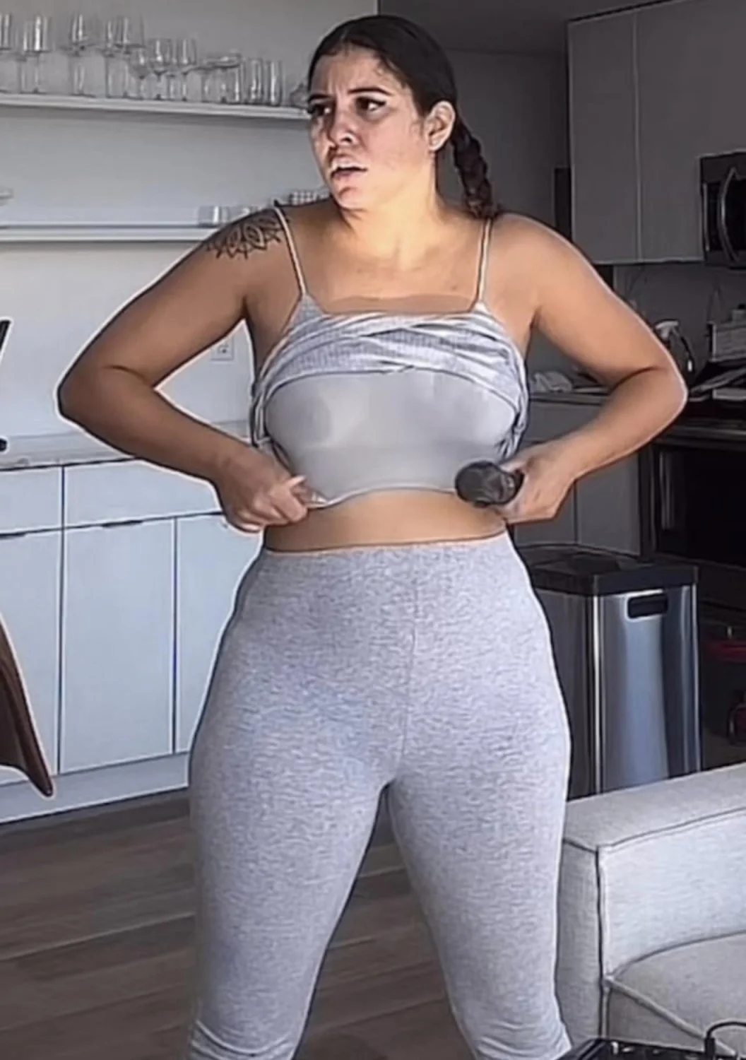 Thick mami Melani image 14