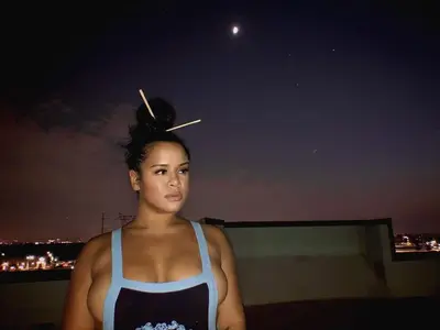 Thick Ass Model (non nude) cover image