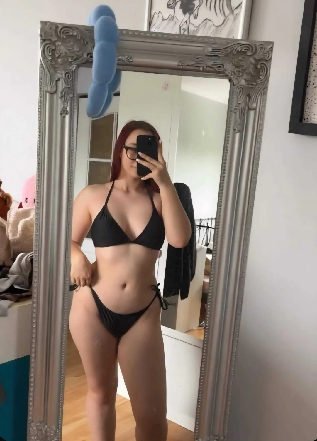 Brunette Webslut image 10