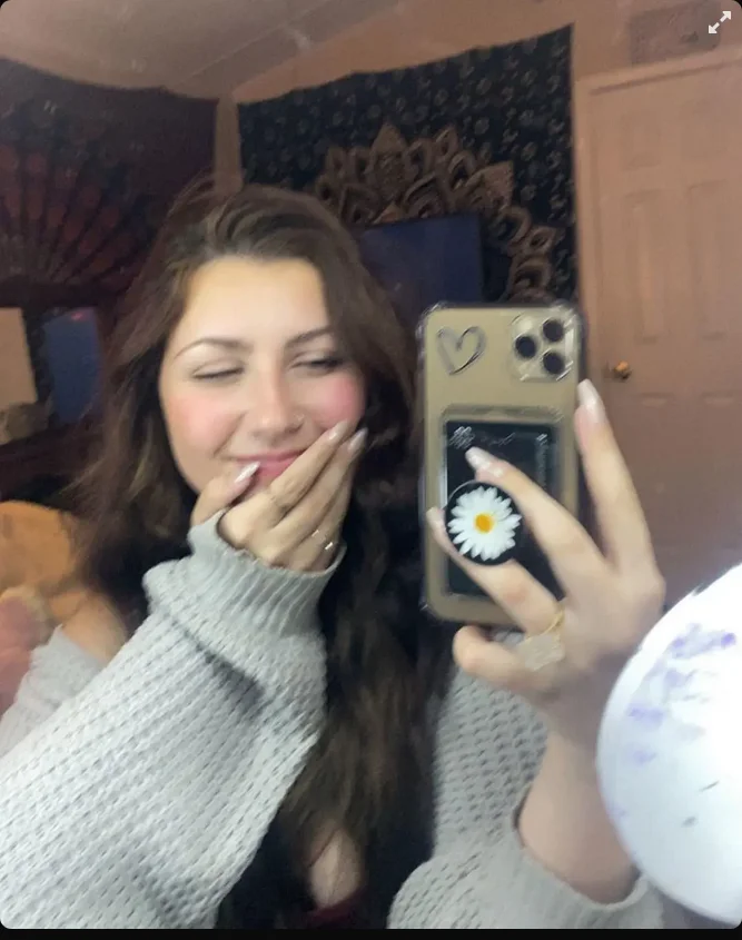 Thick as Fuck Slut Exposed image 3