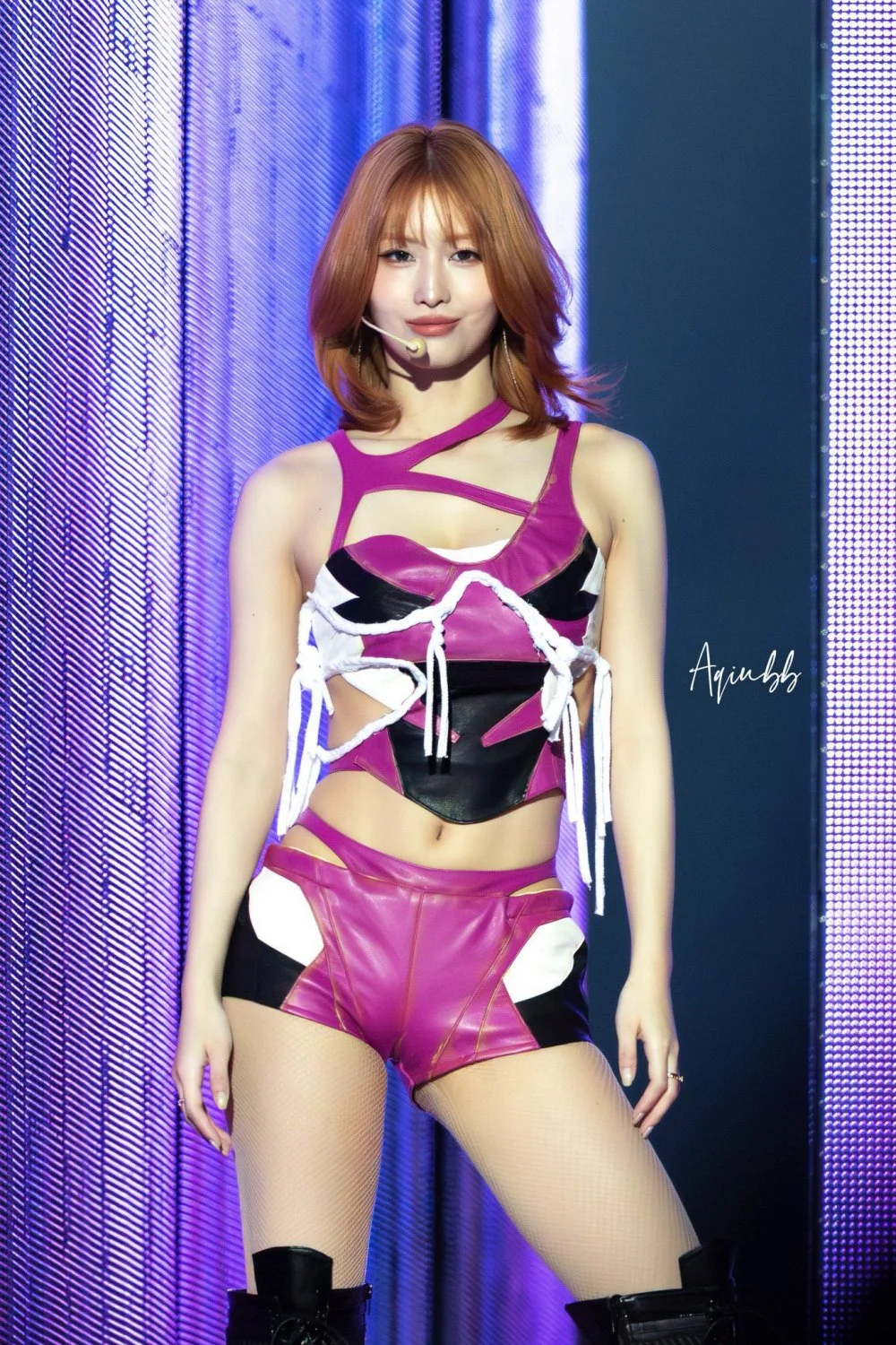 Momo (Twice) Pictures 25 image 10