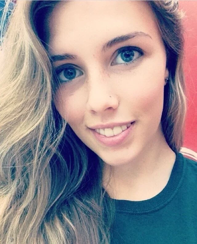 Cumslut Miranda image 5