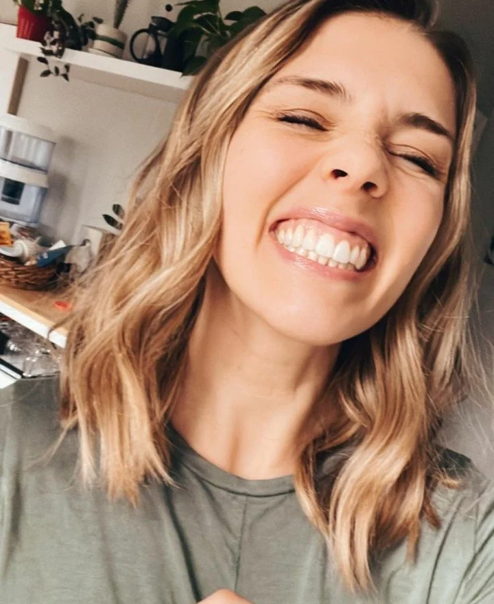 Cumslut Miranda image 8
