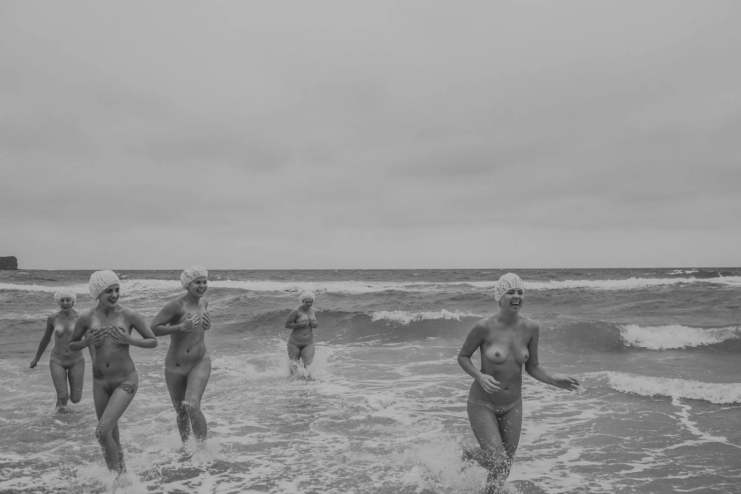 Bride and bridesmaids wedding day skinny dip image 25