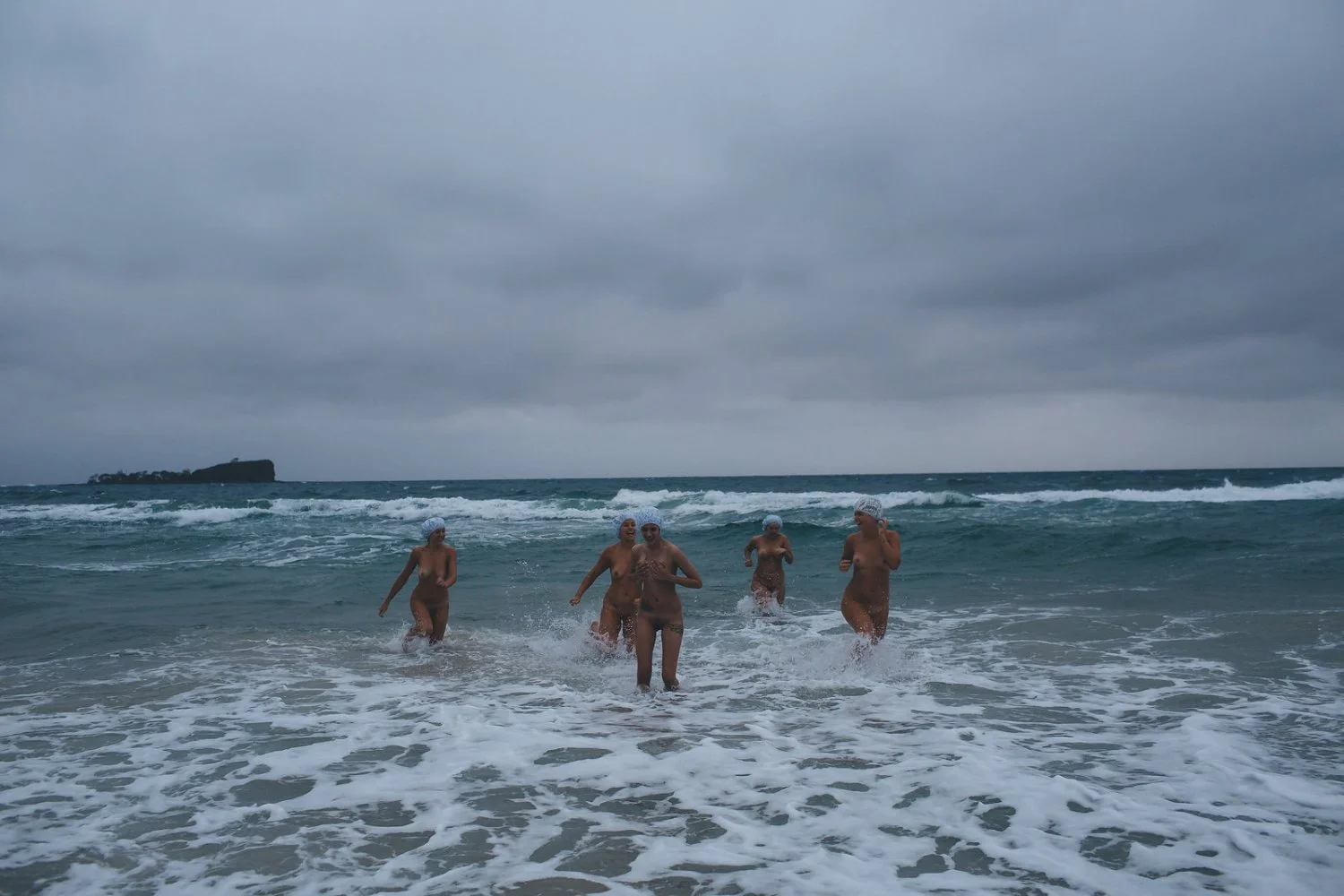 Bride and bridesmaids wedding day skinny dip image 26
