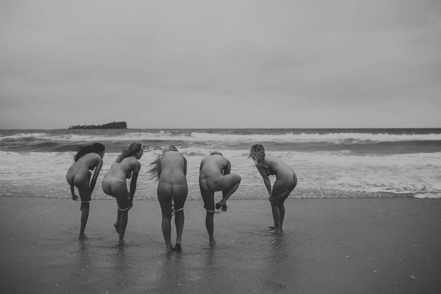 Bride and bridesmaids wedding day skinny dip image 29