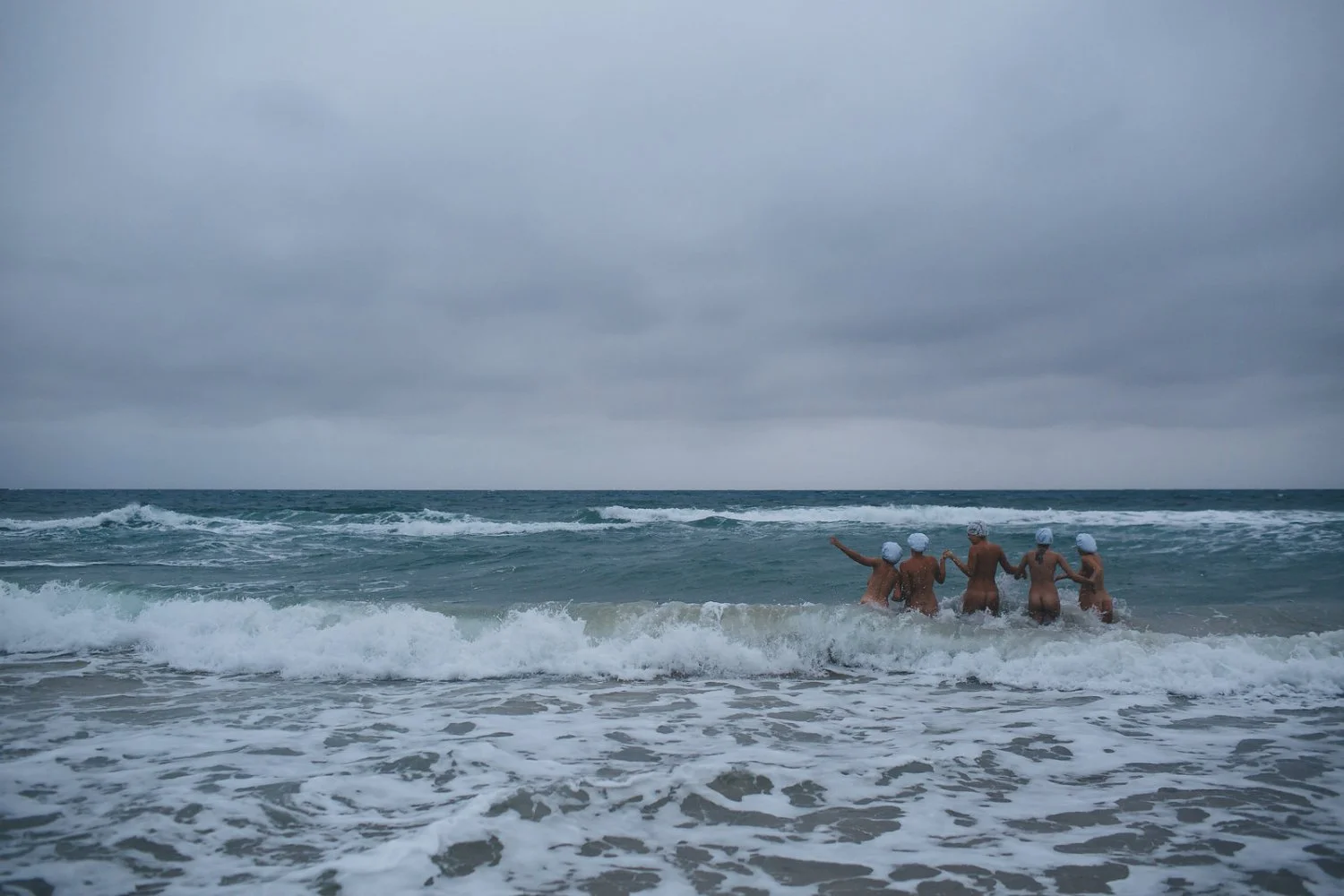 Bride and bridesmaids wedding day skinny dip image 31
