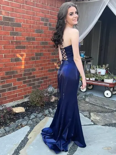 Raegan phillips from Dallas cover image