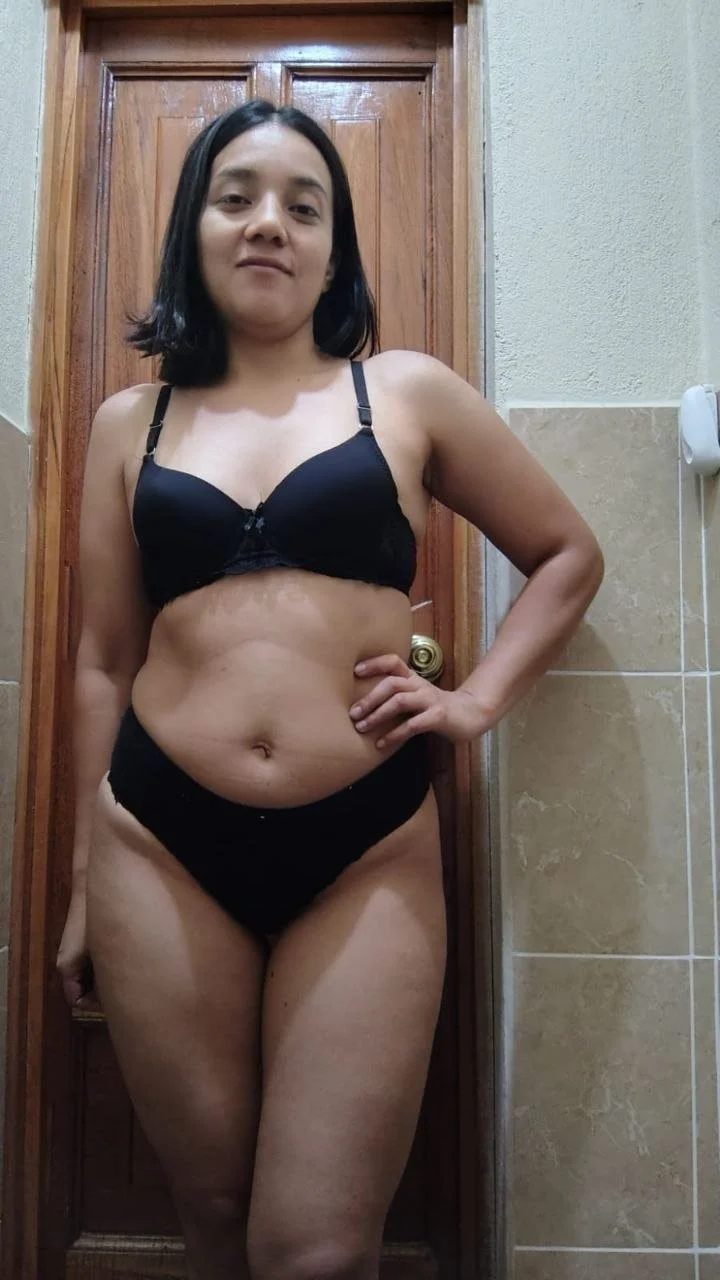 Cindy la puta chapina image 49