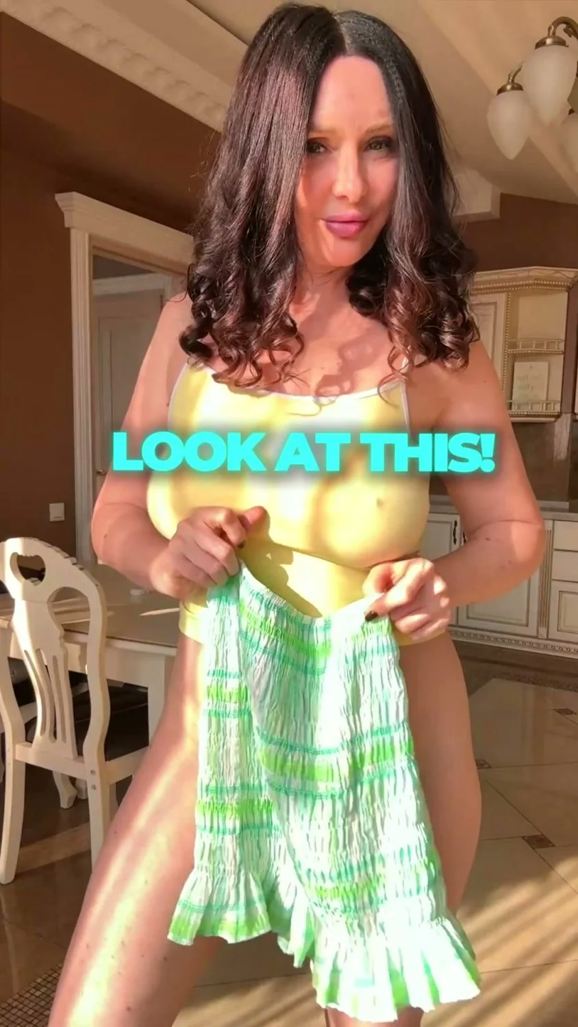 🔞 wild small tits nude slut grinding dripping 😈💦 See OF image 4