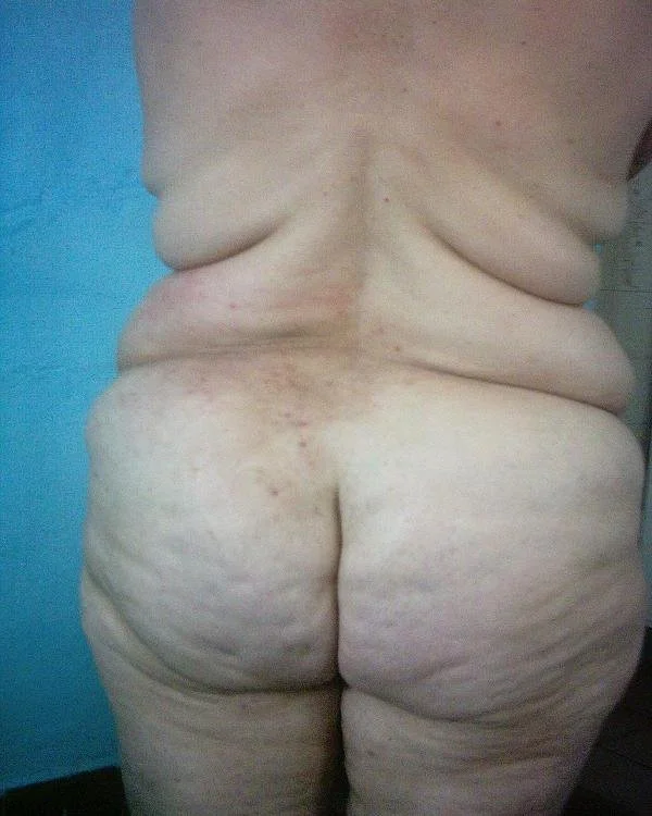 Amigo mandou Mais da esposa coroa gorda - Velha coroa image 6
