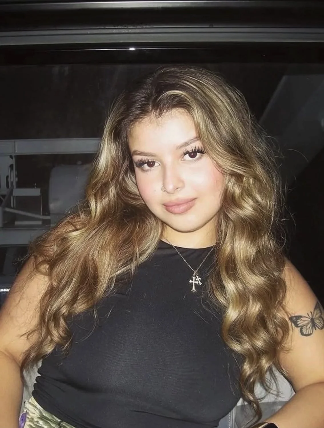 Arab slut got such nice sexy body for big cock to fuck image 4