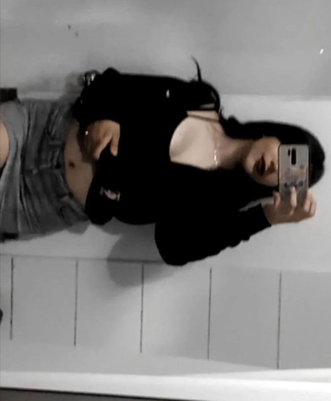 Una novia timida image 12