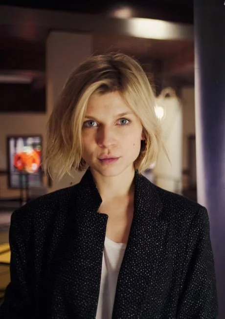 Clémence Poésy 😍 image 7