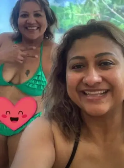 Sexy aunt cover image