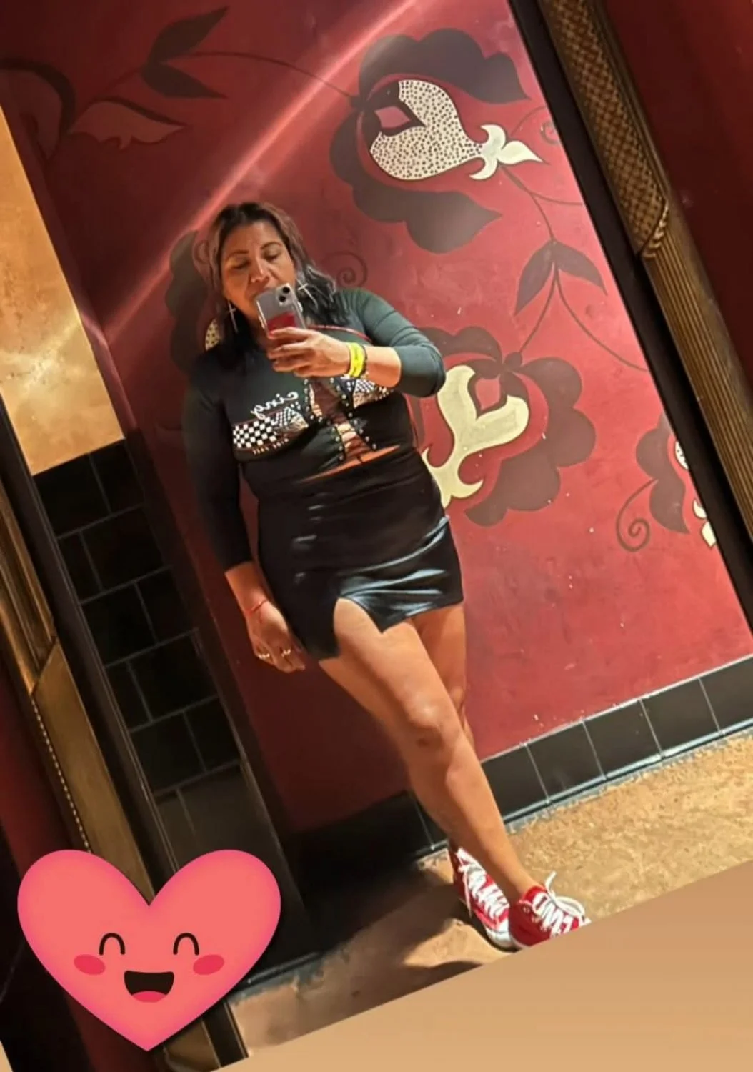 Sexy aunt image 16