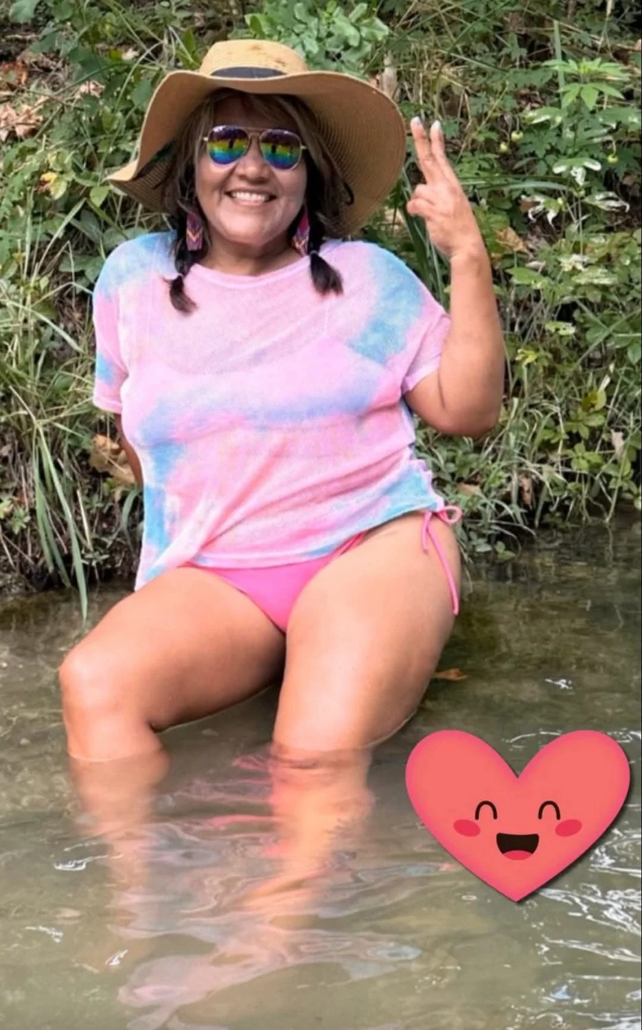 Sexy aunt image 17