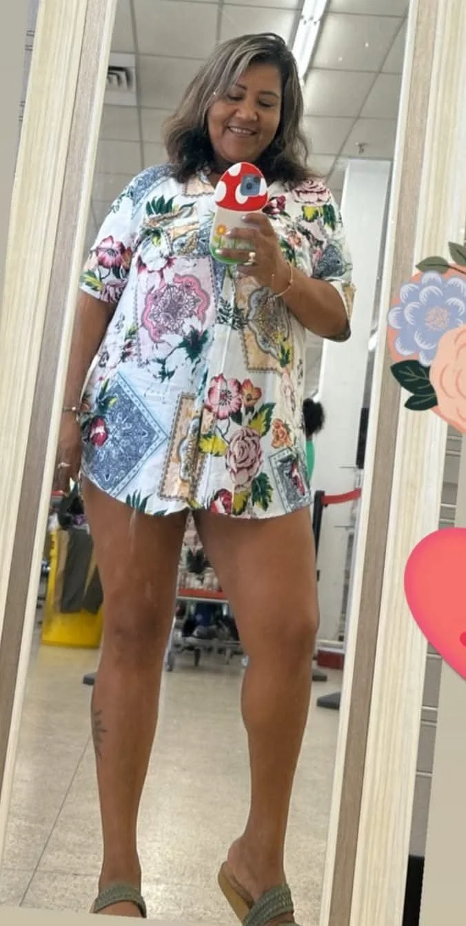 Sexy aunt image 7