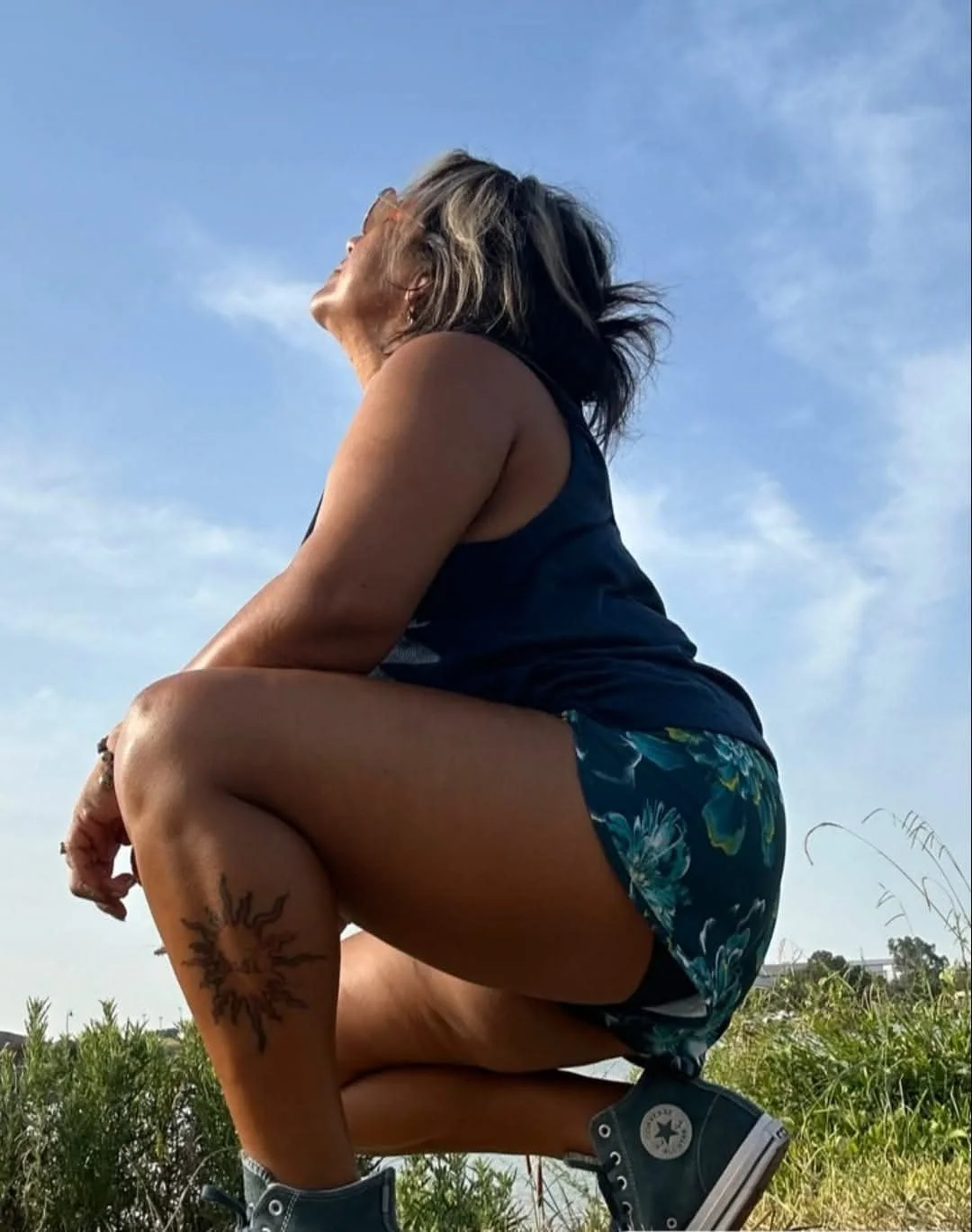 Sexy aunt image 9
