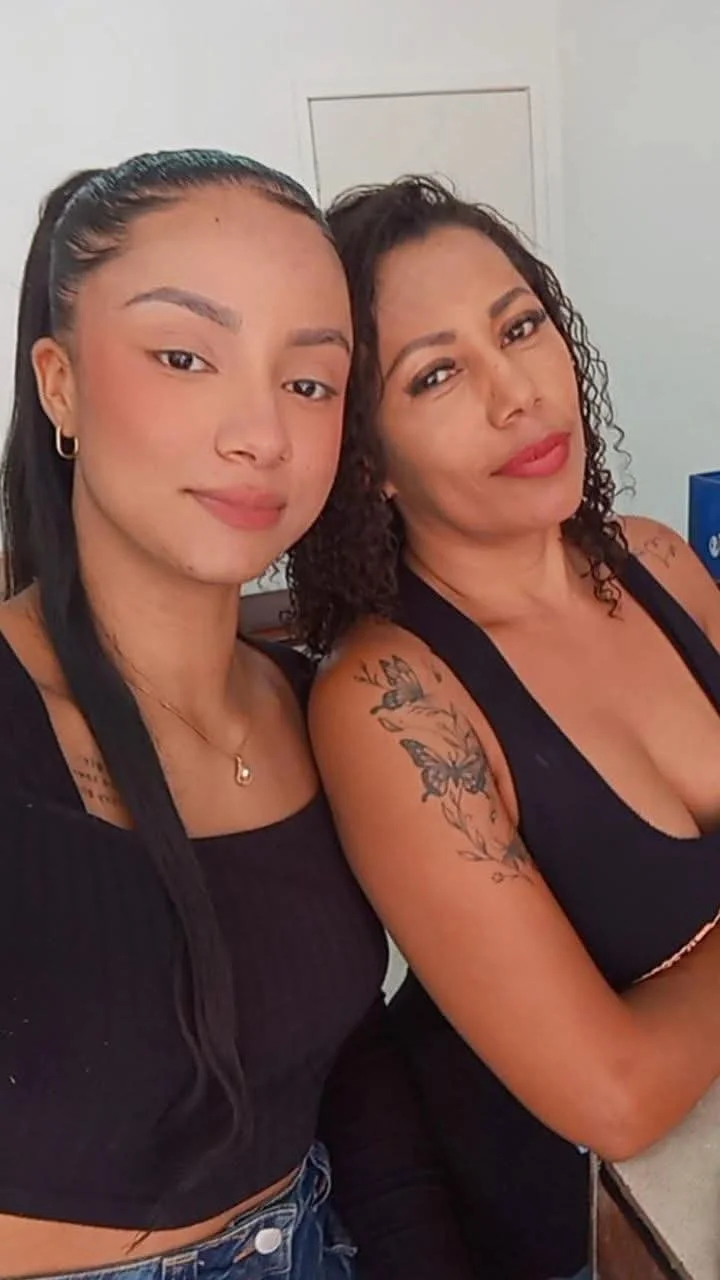 Não satisfeito em vazar a putinha da esposa, decidiu incluir a cunhada e a sogra image 3