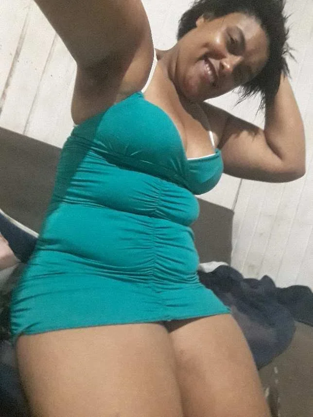Luciana puta que adora se exibir parte 3 image 15