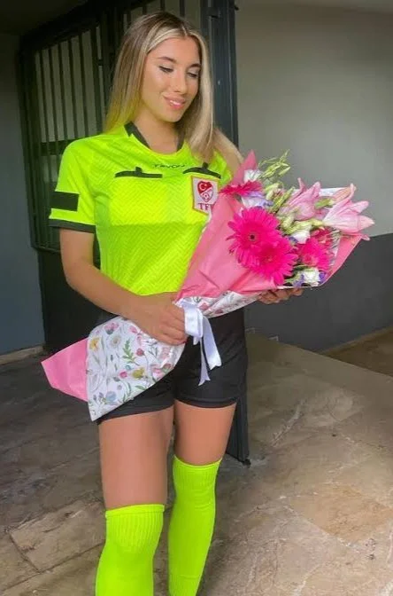 Vazados arbitragem da FIFA mande nudes ou vazados para mim para mim postar image 4