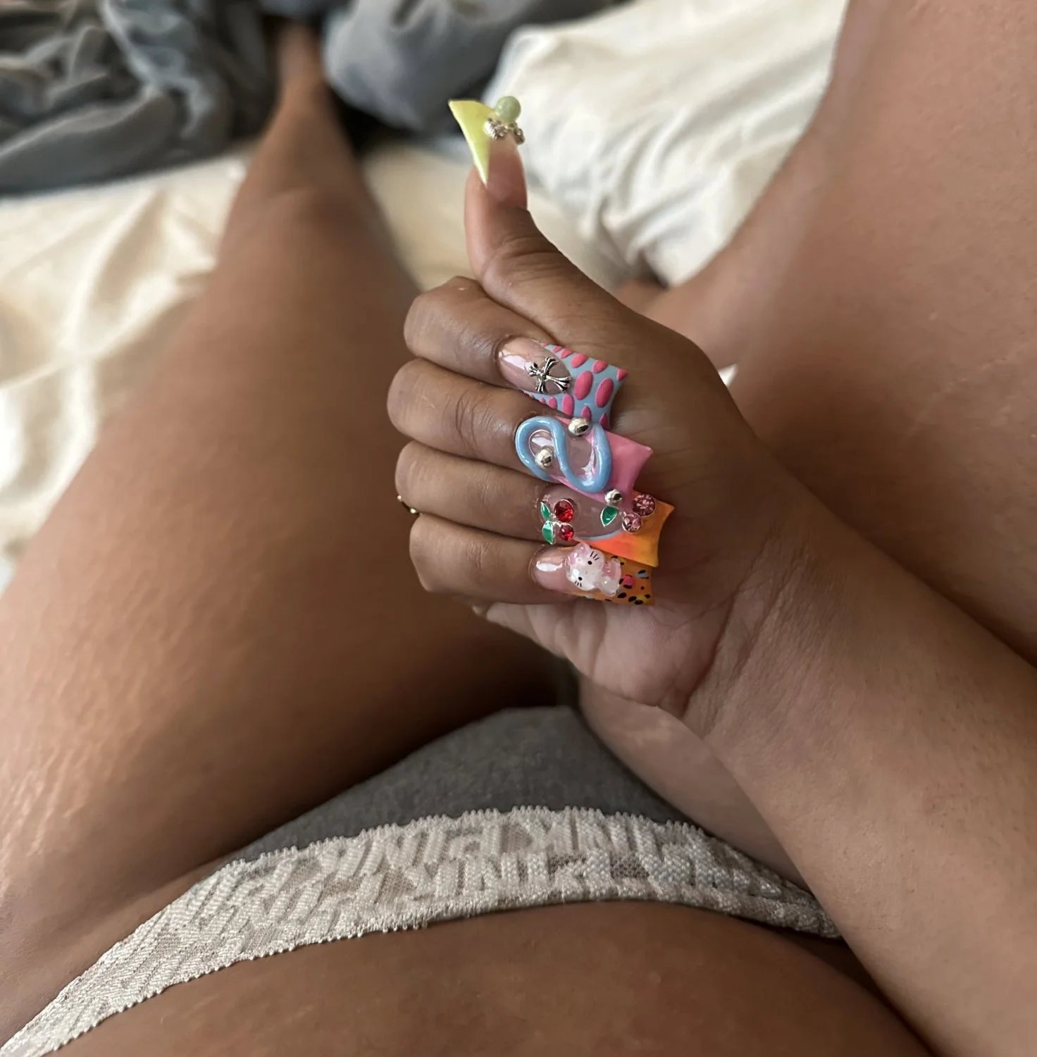 IG slut 💦🔥👀 image 29