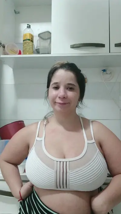 quem é ela?? who is she?? cover image