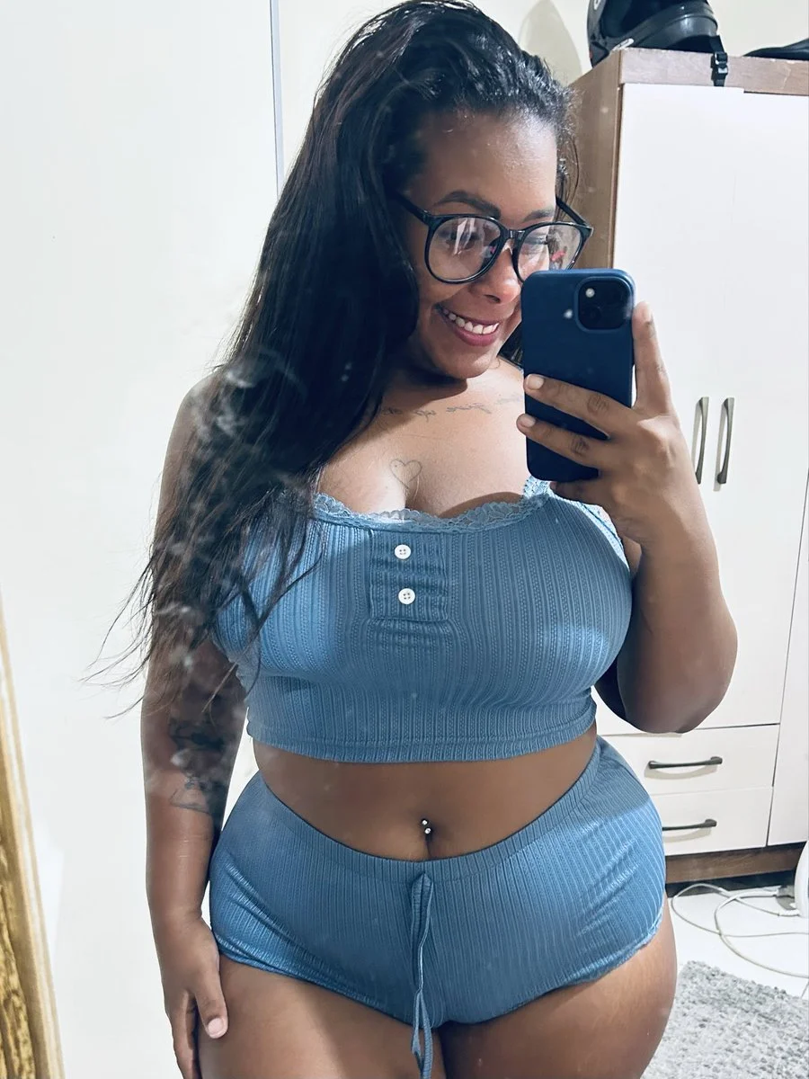 Quem tiver os conteúdo dessa mulher manda pra mim image 2