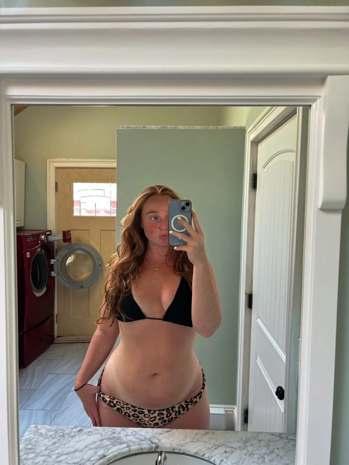 We all need a thick redhead like Zoey in our lives image 32