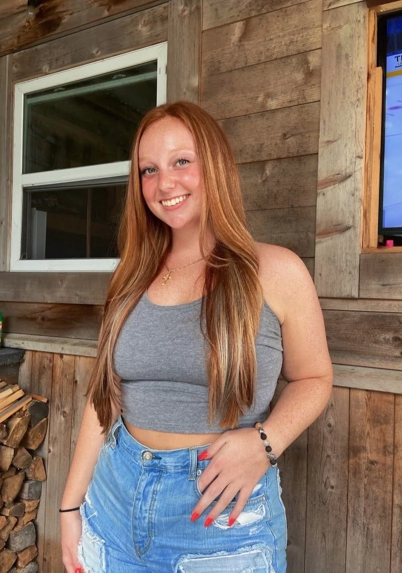 We all need a thick redhead like Zoey in our lives image 40