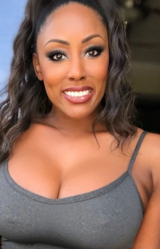 Gorgeous Ebony Milf Mommy Beauty !!! image 8