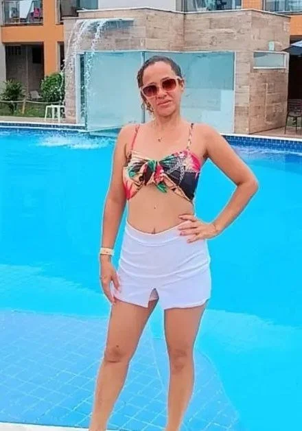 marido esta doido pra ver a esposa dele com outro.. camila de MG image 12