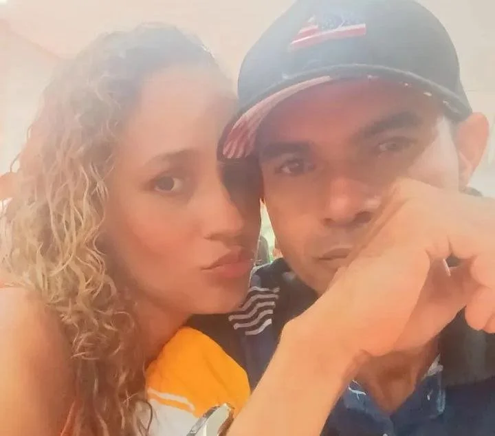 marido esta doido pra ver a esposa dele com outro.. camila de MG image 7