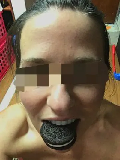 Oreo cum swallow cover image
