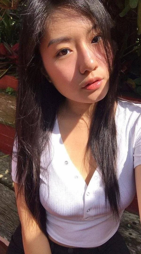 Asian slut girlfriend leaked image 4