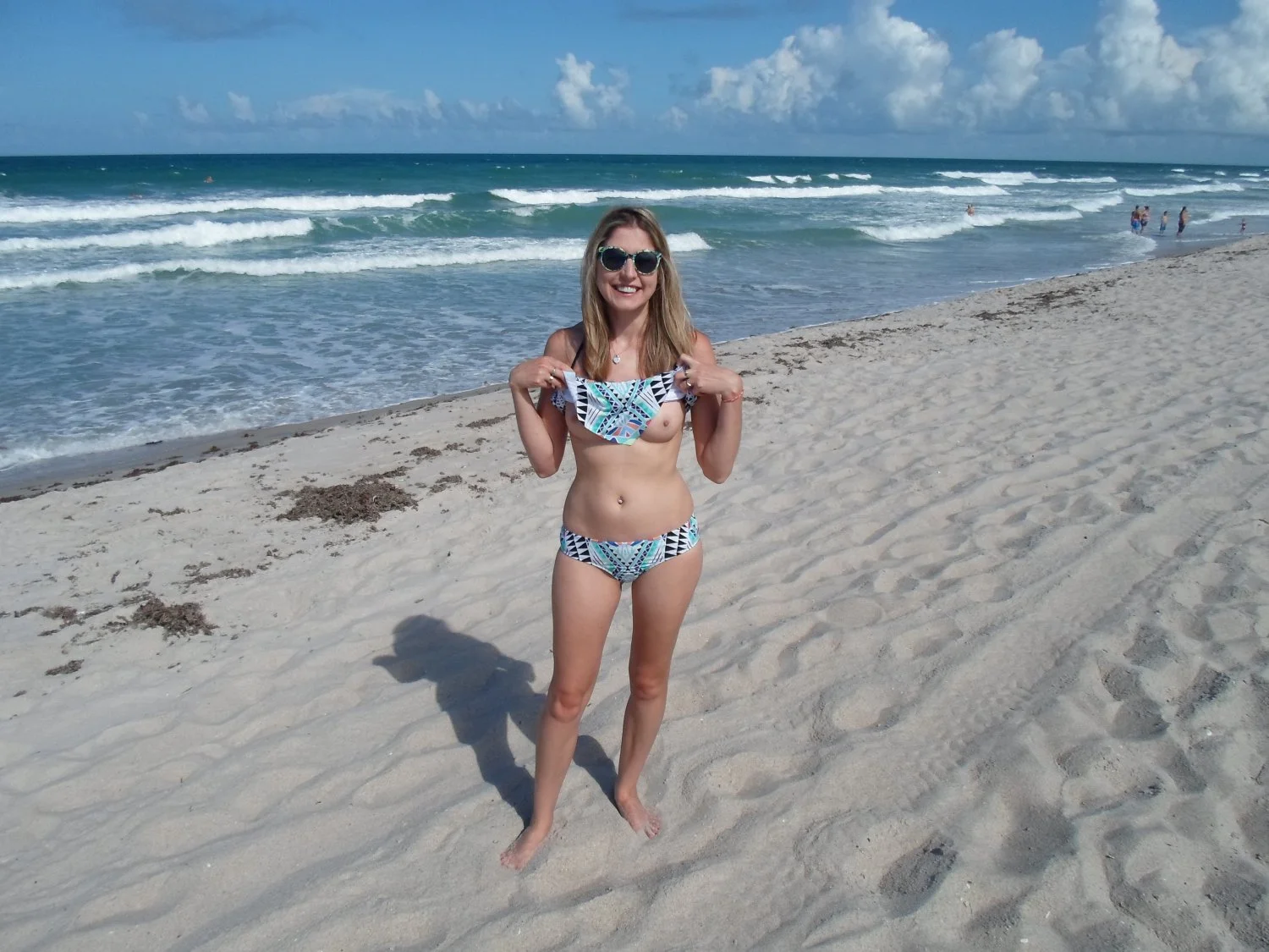 Courtney image 36