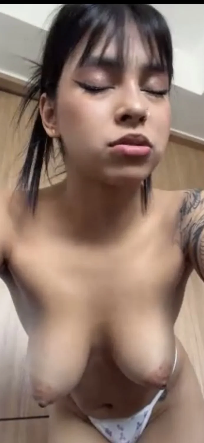 Gorgeous pussy image 15