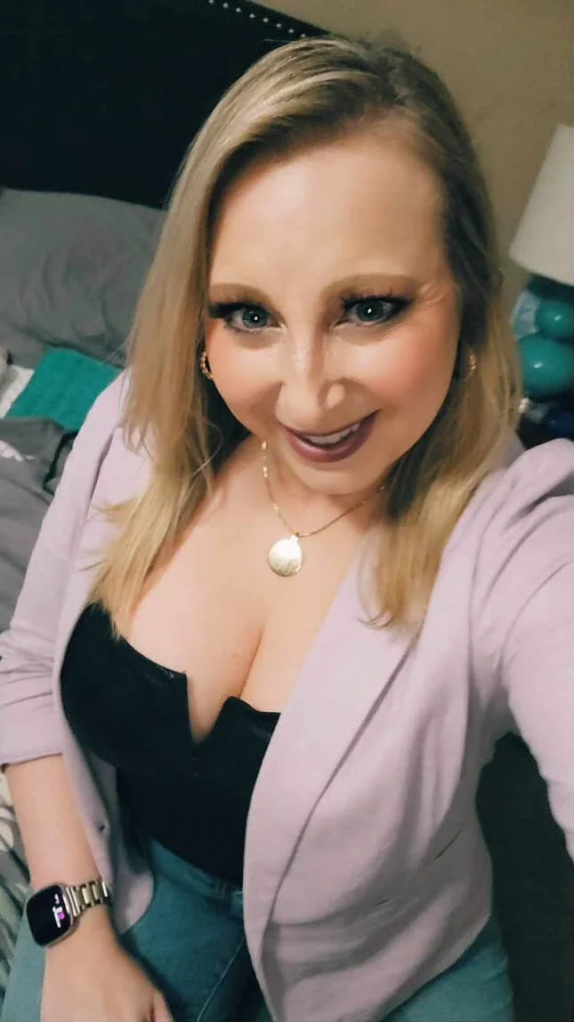 Mississippi Realtor Slut image 1