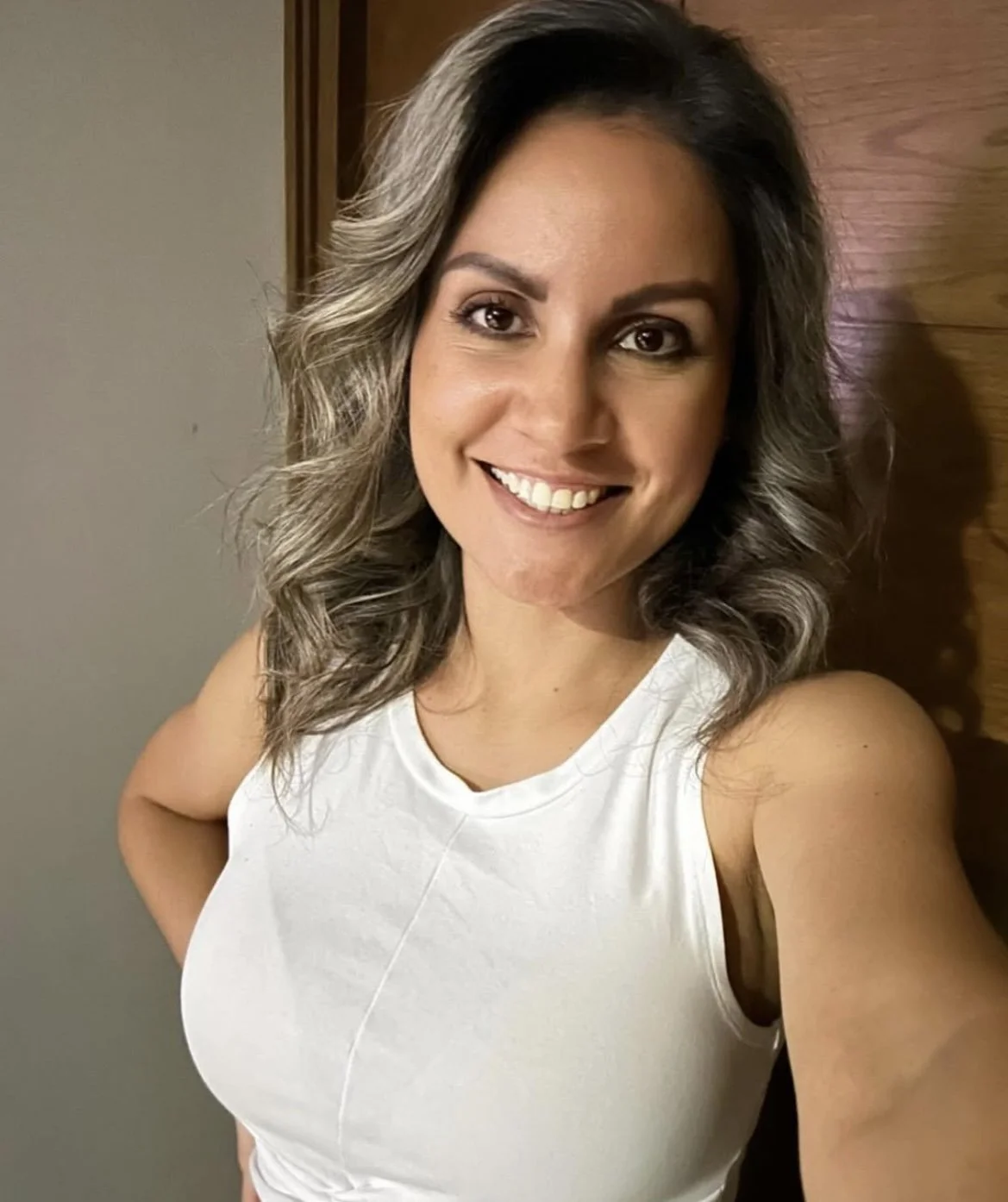 25-0170 - MILF Delight main image